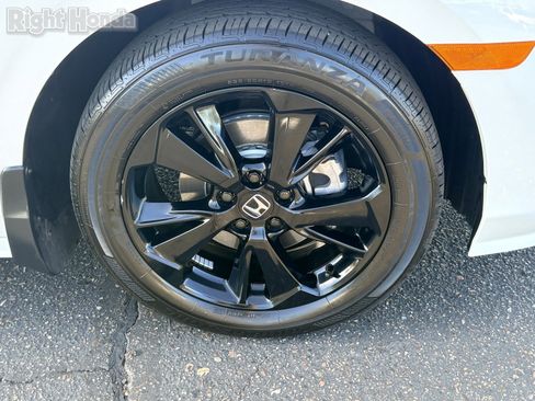 Used 2024 Honda Odyssey Sport image 10