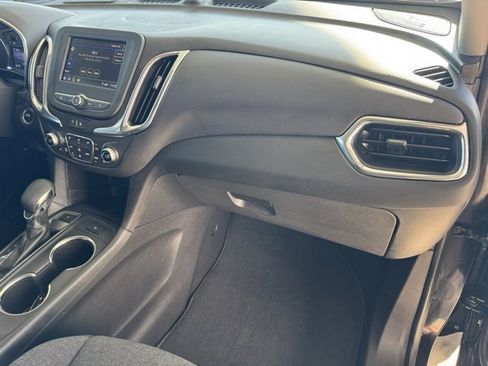 Certified 2022 Chevrolet Equinox LT image 32