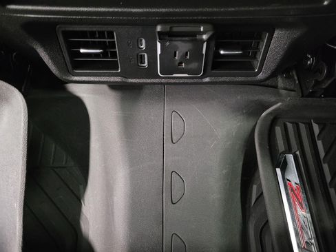 Used 2022 Chevrolet Silverado 1500 RST AWD/4WD image 49