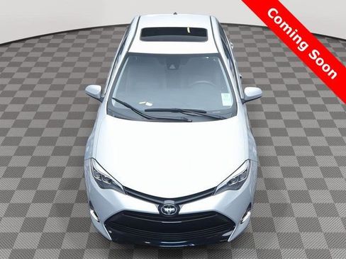 Used 2017 Toyota Corolla XLE image 8