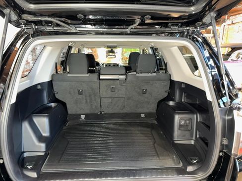 Used 2014 Toyota 4Runner SR5 image 65