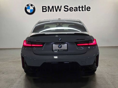 Used 2023 BMW M340i xDrive image 5