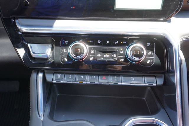 Used 2025 GMC Sierra 2500 Denali Ultimate AWD/4WD image 45