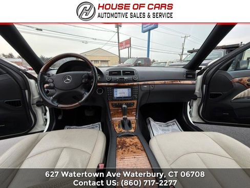 Used 2008 Mercedes-Benz E 550 4dr Sdn Sport 5.5L 4MATIC image 39