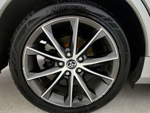 Used 2015 Toyota Camry XSE FWD image 79