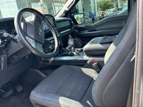 Used 2022 Ford F150 XLT w/ Equipment Group 302A High AWD/4WD image 4