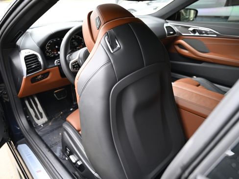 Used 2025 BMW M850i xDrive Coupe w/ M Sport Professional Package image 31