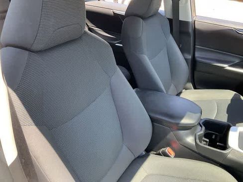 Used 2024 Toyota RAV4 LE AWD/4WD image 17