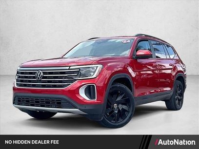 Used 2024 Volkswagen Atlas SE w/ Panoramic Sunroof Package