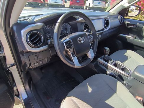 Used 2021 Toyota Tacoma SR5 image 10