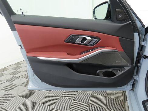 New 2026 BMW 330i Sedan w/ M Sport Package image 23