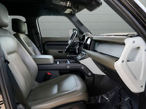 Used 2022 Land Rover Defender 110 XS Edition image 49