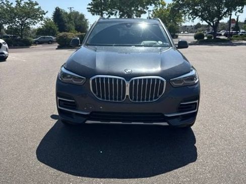 Used 2023 BMW X5 xDrive45e w/ Climate Comfort Package AWD/4WD image 3