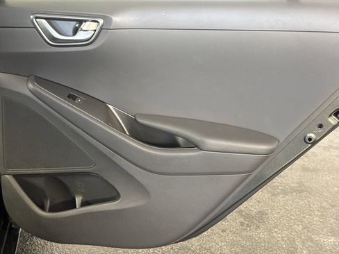 Used 2022 Hyundai Ioniq Limited image 36