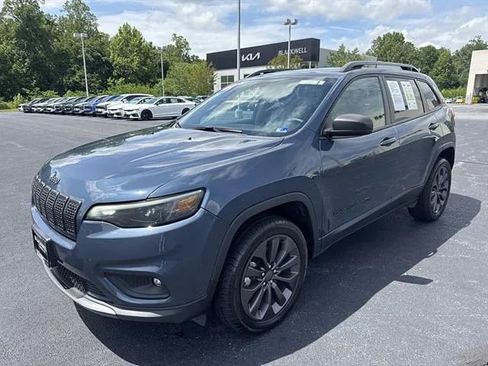 Used 2021 Jeep Cherokee Latitude Lux 80th Anniv w/ Quick Order Package 26U 80TH AWD/4WD image 3