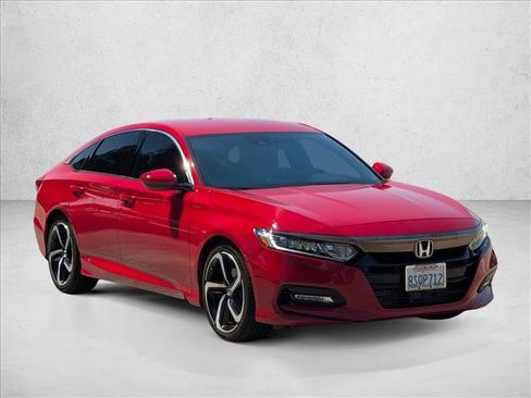 Used 2020 Honda Accord Sport image 3
