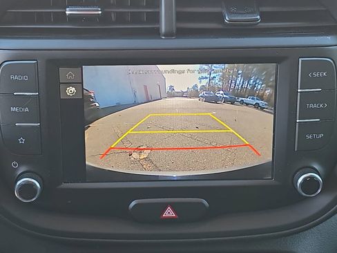 Used 2023 Kia Soul LX image 26