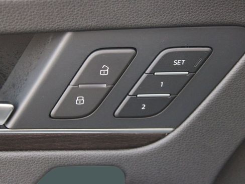 Used 2022 Audi Q5 2.0T Premium Plus image 13