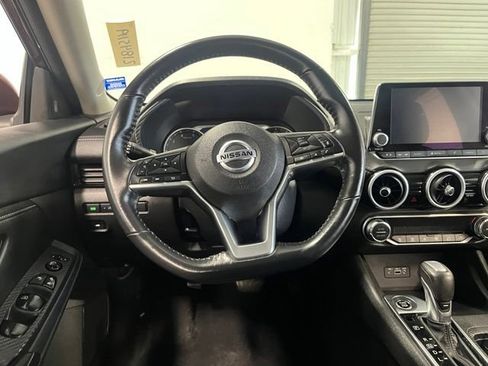 Used 2021 Nissan Sentra SV FWD image 22
