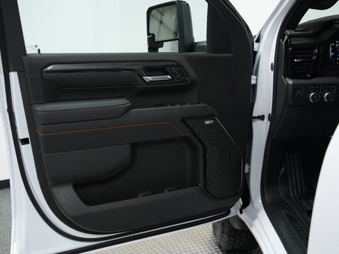 New 2026 GMC Sierra 2500 AT4 w/ AT4 Preferred Package image 22