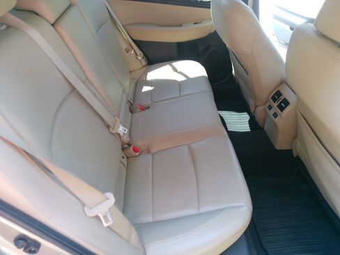 Used 2015 Subaru Outback 2.5i Limited AWD/4WD image 21