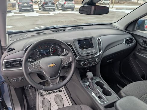 Used 2024 Chevrolet Equinox LT w/ LPO, Floor Liner Package image 12