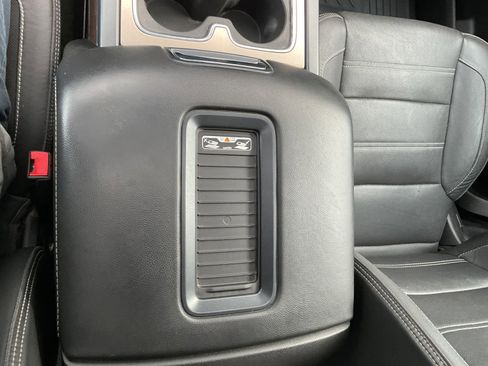 Used 2018 GMC Sierra 3500 Denali w/ Duramax Plus Package image 34