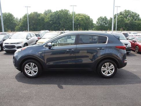 Used 2017 Kia Sportage LX w/ LX Popular Package AWD/4WD image 3