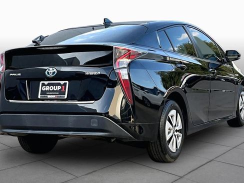 Used 2016 Toyota Prius Four FWD image 13