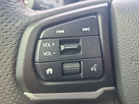 Used 2025 Honda Ridgeline TrailSport image 25