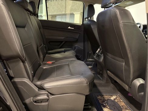 Used 2021 Volkswagen Atlas SE image 23