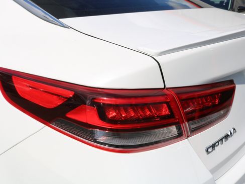 Used 2016 Kia Optima SX w/ Chrome Wheel Package image 11