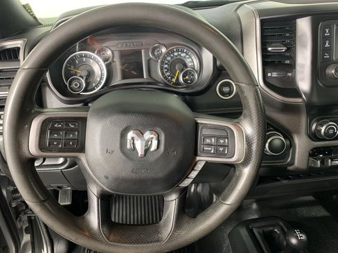 Used 2022 RAM 2500 Tradesman w/ Chrome Appearance Group image 22