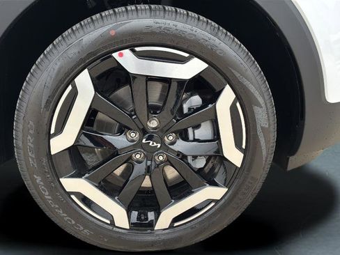 New 2025 Kia Telluride EX image 33