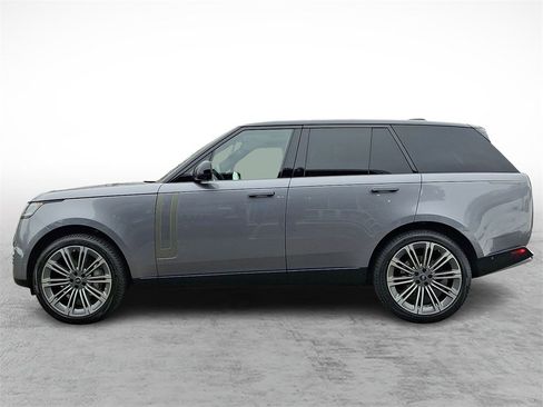 Used 2024 Land Rover Range Rover SE image 7