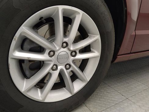 Used 2018 Dodge Grand Caravan SXT FWD image 31