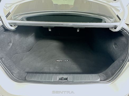 Used 2023 Nissan Sentra SV w/ SV Premium Package FWD image 26