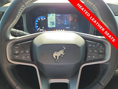 Used 2024 Ford Bronco Everglades AWD/4WD image 24