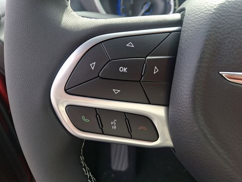 New 2026 Chrysler Pacifica Select image 17