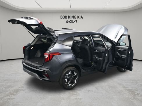 New 2026 Kia Seltos S AWD/4WD image 10