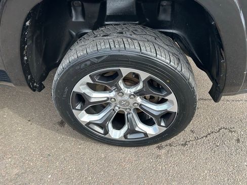 Used 2023 RAM 1500 Limited image 37