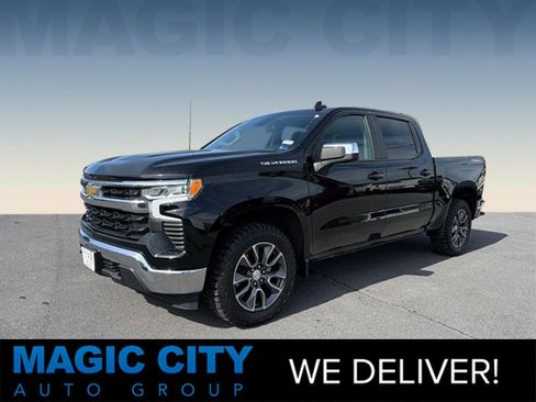 Used 2022 Chevrolet Silverado 1500 LT AWD/4WD image 1