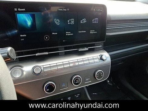 New 2026 Hyundai Kona SE image 9