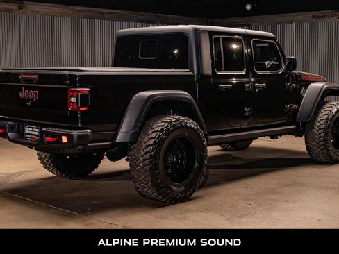 Used 2023 Jeep Gladiator Rubicon w/ LED Lighting Group AWD/4WD image 9