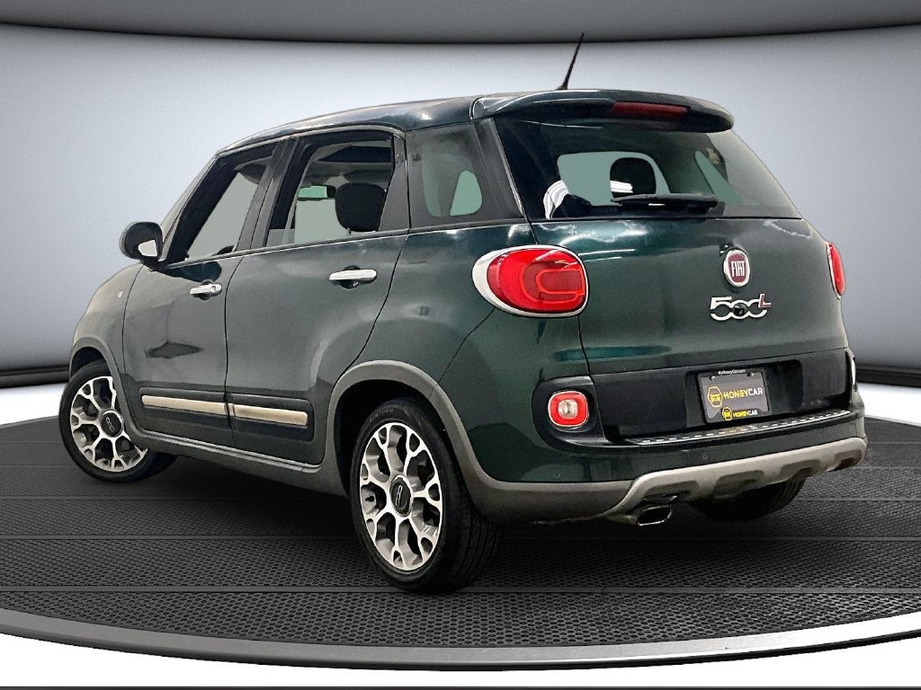 Used 2014 FIAT 500L Trekking w/ Popular Equipment Group FWD image 4