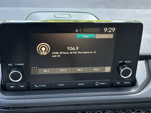 Used 2023 Honda Accord EX image 23