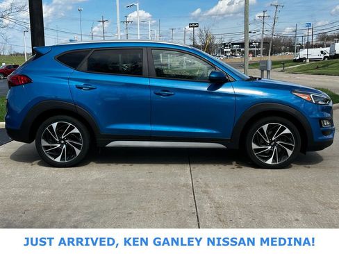 Used 2019 Hyundai Tucson Sport image 2