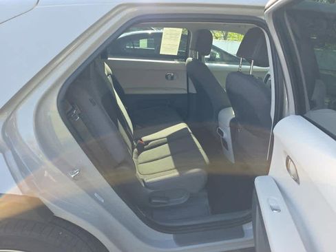 Used 2024 Hyundai Ioniq 5 SEL AWD/4WD image 3