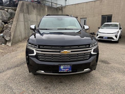 Used 2023 Chevrolet Tahoe Premier AWD/4WD image 9