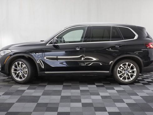 Certified 2023 BMW X5 xDrive45e w/ Executive Package AWD/4WD image 4